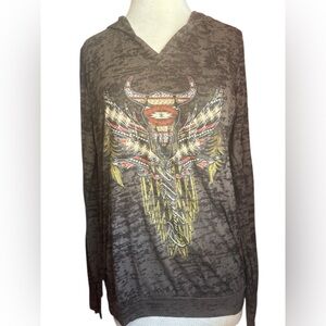 Graphic Long Sleeve Top with Bull Design